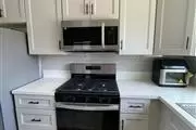 $750 : Rent in Community Ave Glendale thumbnail