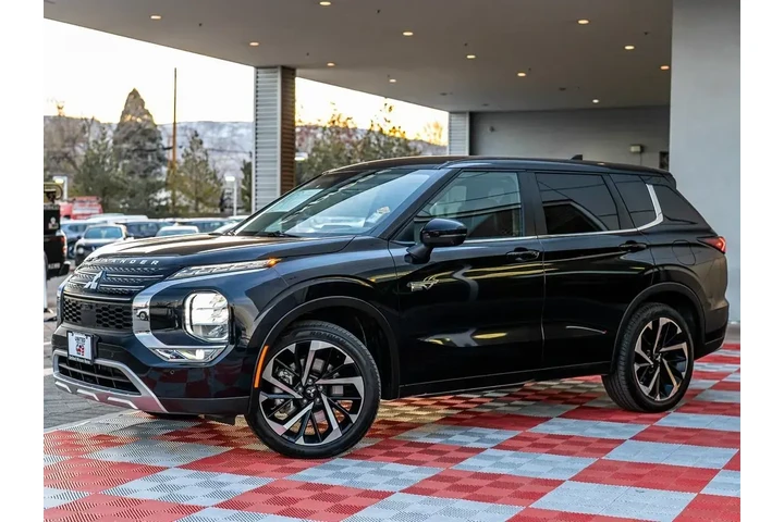 $25988 : Mitsubishi Outlander PHEV 20 image 1