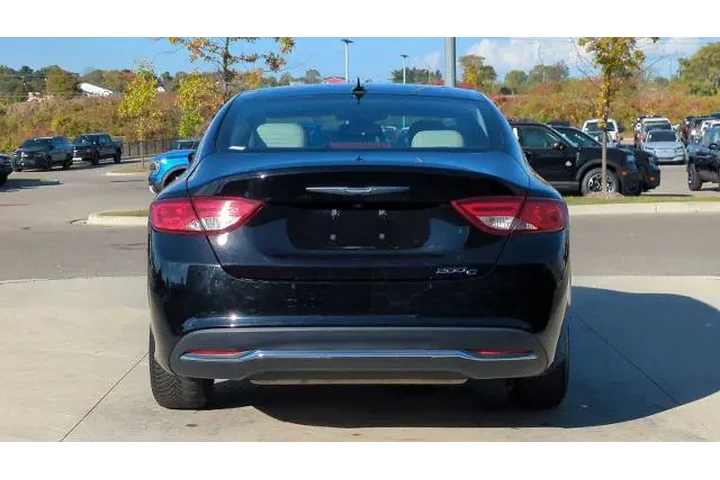 $5995 : Chrysler 200 2015 C 4dr Seda image 4