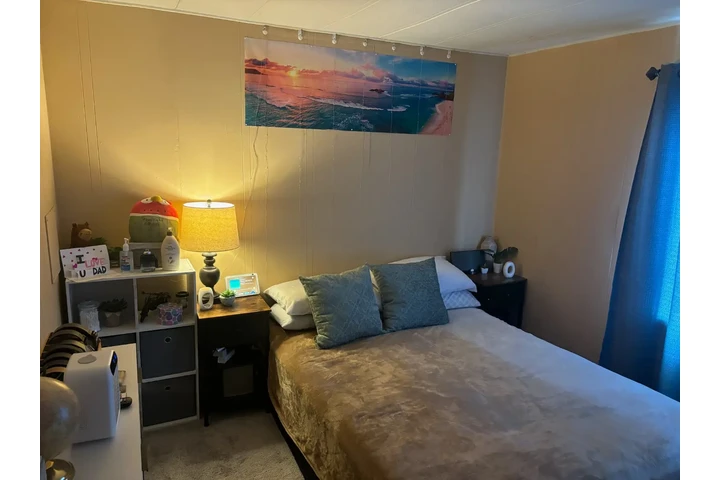$785 : Cuarto de renta en Cypress image 1
