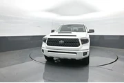 $28859 : Toyota Tundra 2019 4x4 SR5 4 thumbnail