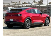 $31910 : Ford Mustang Mach-E 2024 Pre thumbnail