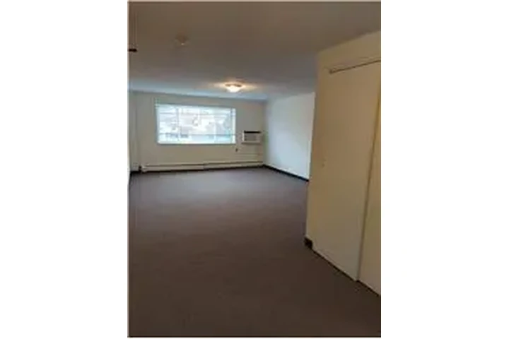 $2095 : Rental property with 2 bedro image 6