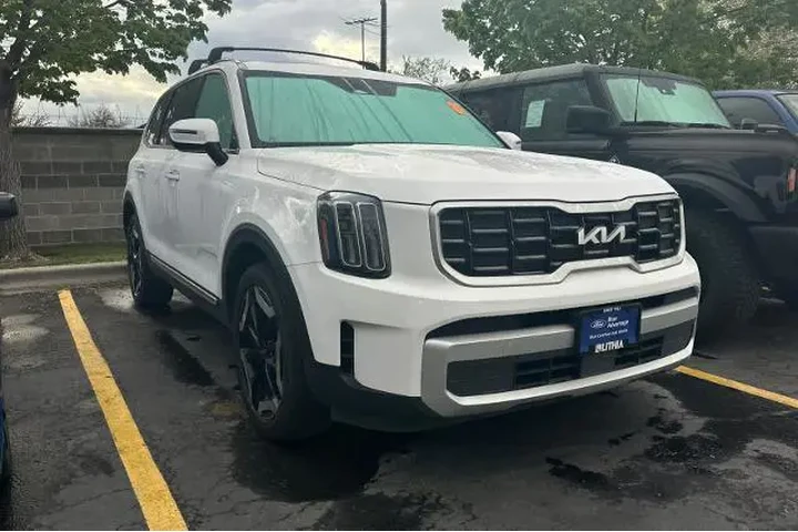 $37995 : Kia Telluride 2025 AWD S 4dr image 3