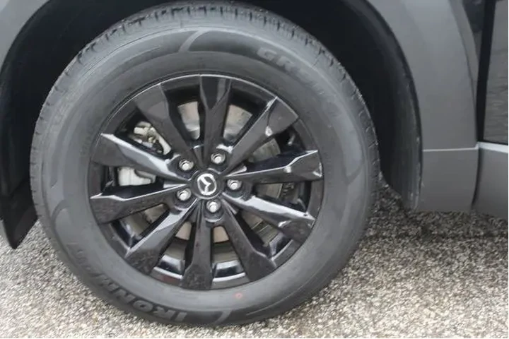 $27998 : Mazda CX-50 2024 AWD 2.5 S P image 8