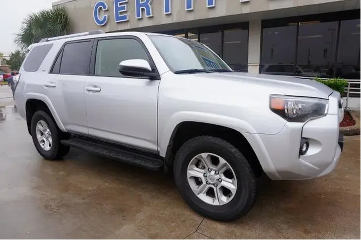 $36988 : Toyota 4Runner 2024 4x4 SR5 image 1
