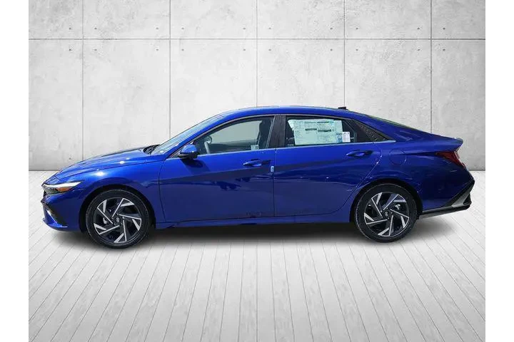 $20000 : Hyundai ELANTRA 2025 SEL Con image 3