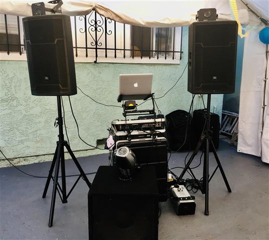 PARA DJs!  RENTO MI SONIDO image 1