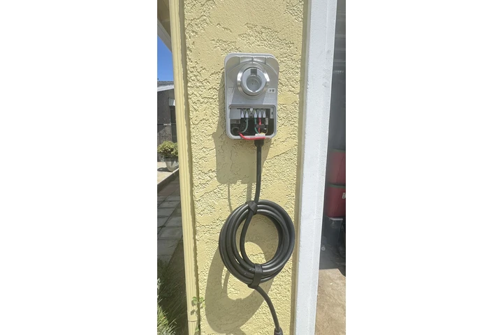 Romero’s Electric image 6