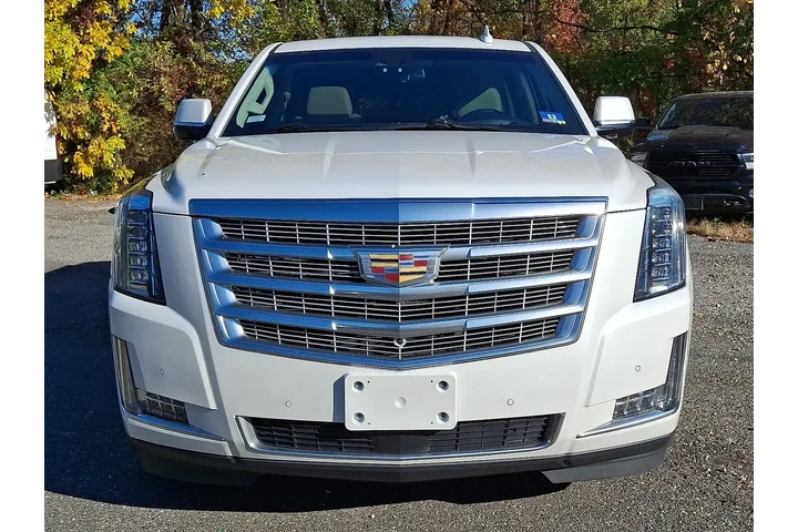 $33899 : Cadillac Escalade 2020 4x4 P image 8