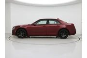 $25998 : Chrysler 300 2023 S V6 4dr S thumbnail
