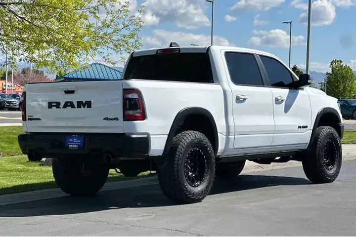 $34995 : Ram 1500 2019 4x4 Rebel 4dr image 2