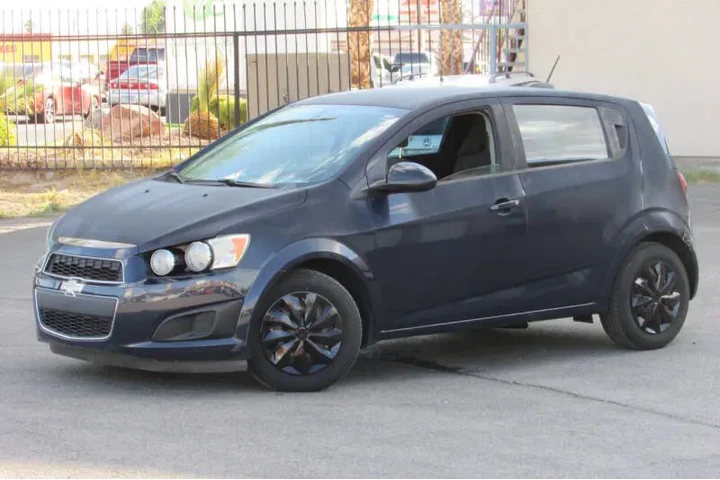 $4995 : 2015 Sonic LS Auto image 4
