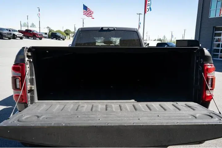 $39877 : Ram 3500 2020 4x2 Big Horn 4 image 9