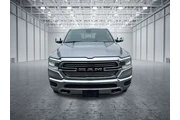 $39995 : Ram 1500 2020 4x4 Laramie 4d thumbnail