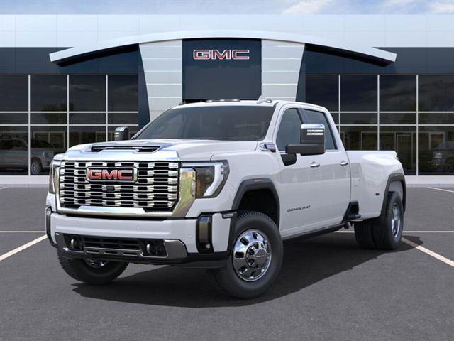 $92945 : New 2025 Sierra 3500 HD Denal image 6