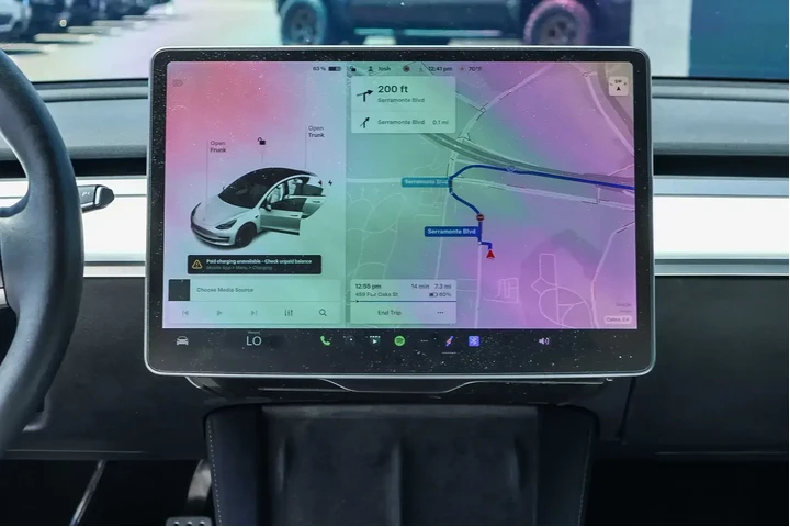 $29000 : Tesla Model 3 2022 AWD Perfo image 9