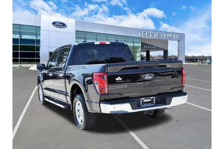 $39992 : Ford F-150 2025 4x2 XLT 4dr image 2