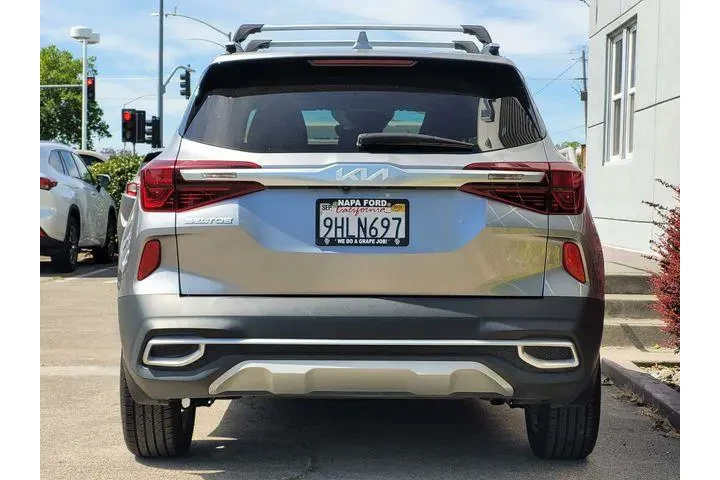 $16900 : Kia Seltos 2022 S 4dr SUV image 5