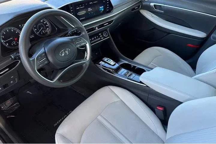 $17988 : Hyundai SONATA 2023 SEL 4dr image 5