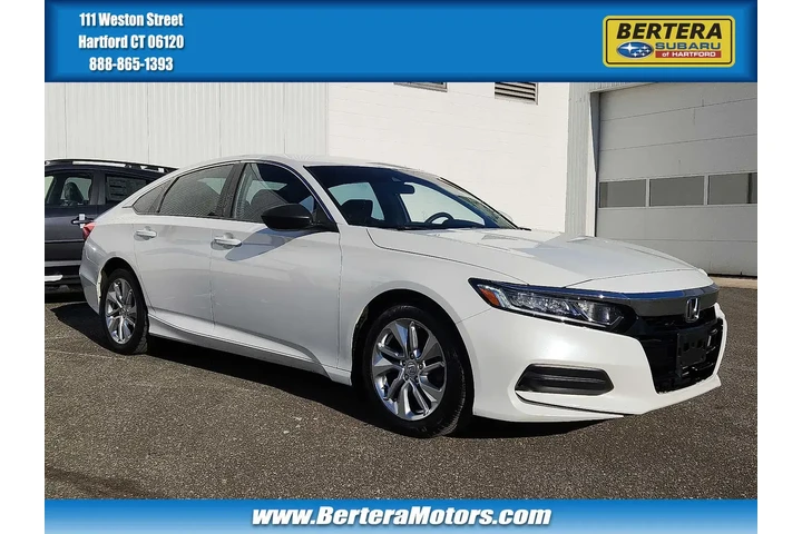 $15866 : Honda Accord 2019 LX 4dr Sed image 1