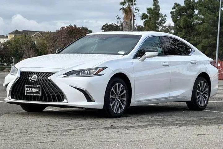 $32498 : Lexus ES 250 2022 AWD 4dr Se image 7