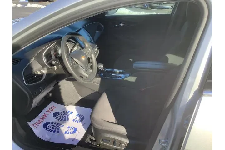$17300 : Chevrolet Malibu 2022 LT 4dr image 10