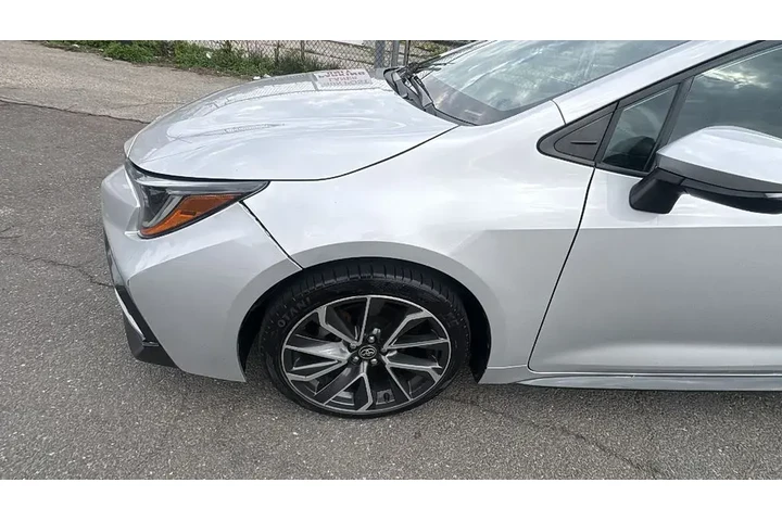 $16043 : Toyota Corolla 2020 SE 4dr S image 9