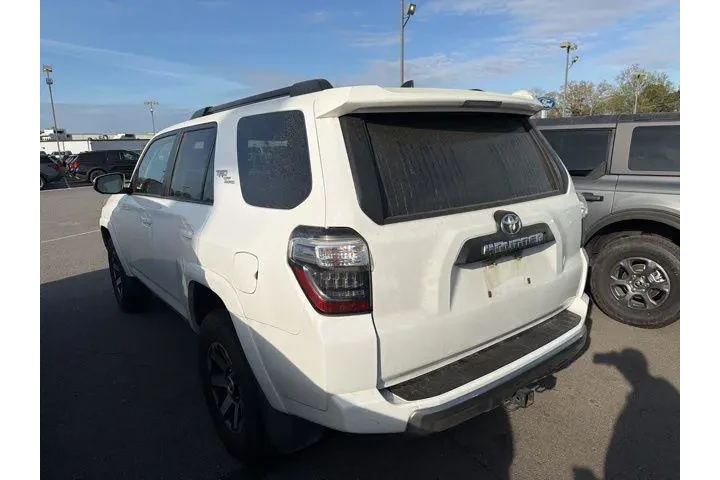 $33992 : Toyota 4Runner 2021 4x4 TRD image 5