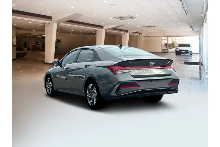 $25995 : Hyundai ELANTRA 2025 SEL Spo image 5