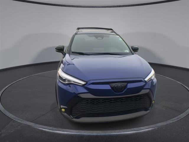 $33900 : PRE-OWNED 2023 TOYOTA COROLLA image 3