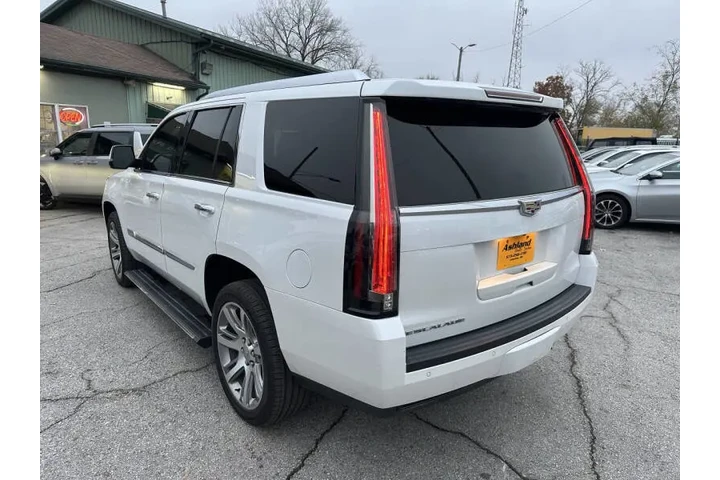 $20900 : 2016 Escalade Premium Collect image 4