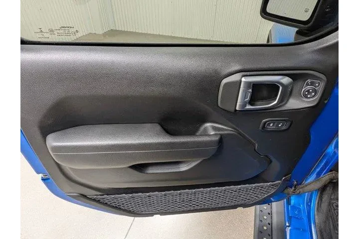 $30710 : Jeep Gladiator 2023 4x4 Spor image 7