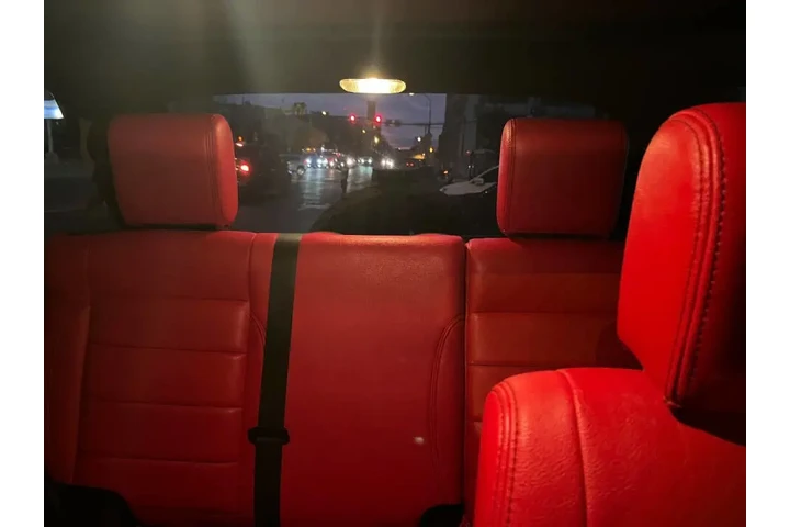 2007 Wrangler Unlimited X image 3