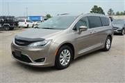 2018 Pacifica Touring L en Memphis