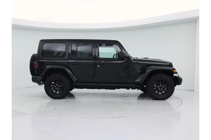 $29998 : Jeep Wrangler 2023 4x4 Freed image 7