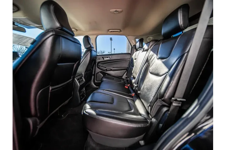 $18488 : Ford Edge 2022 AWD Titanium image 10