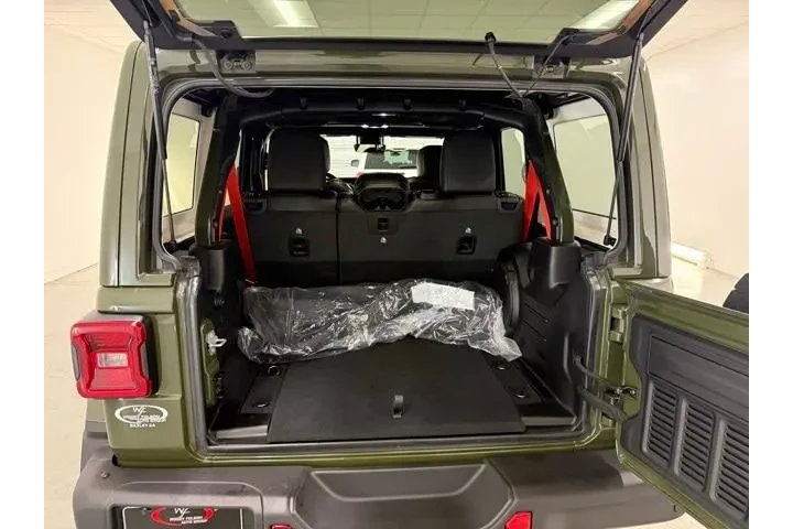 $36470 : Jeep Wrangler Unlimited 2020 image 7