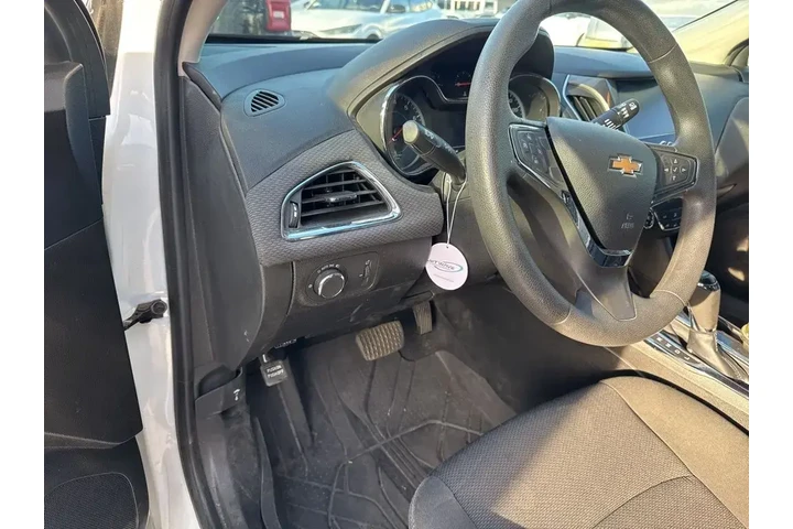 $9683 : Chevrolet Cruze 2018 LT Auto image 7