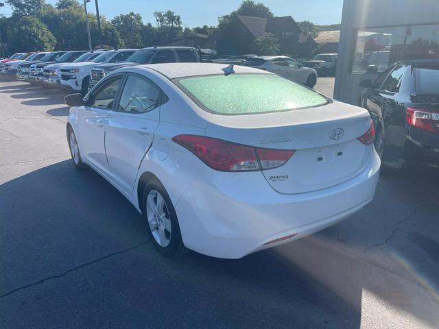 $9995 : 2012 HYUNDAI ELANTRA image 4