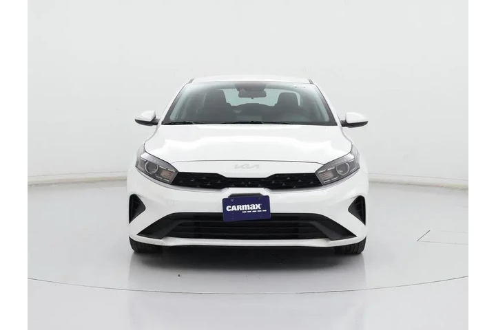 $17998 : Kia Forte 2024 LXS 4dr Sedan image 5