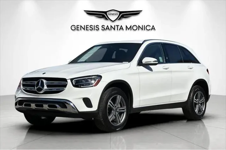 $18558 : Mercedes-Benz GLC 2020 GLC 3 image 9