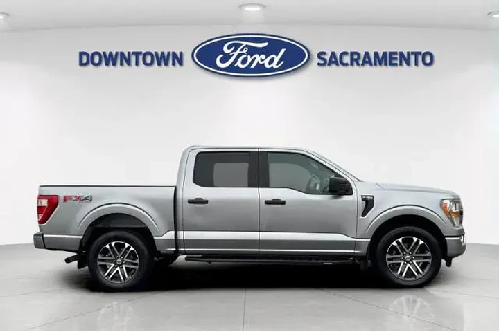 $25900 : Ford F-150 2021 4x4 XLT 4dr image 10