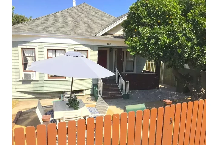 $1700 : Boyle Heights 3 & 2 image 1