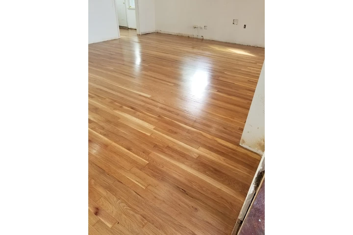 Instalador de pisos de madera image 8