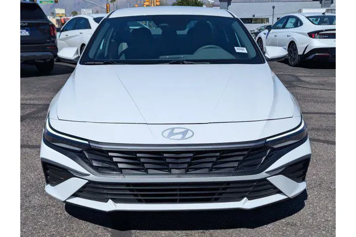 $19999 : Hyundai ELANTRA 2024 SEL 4dr image 6