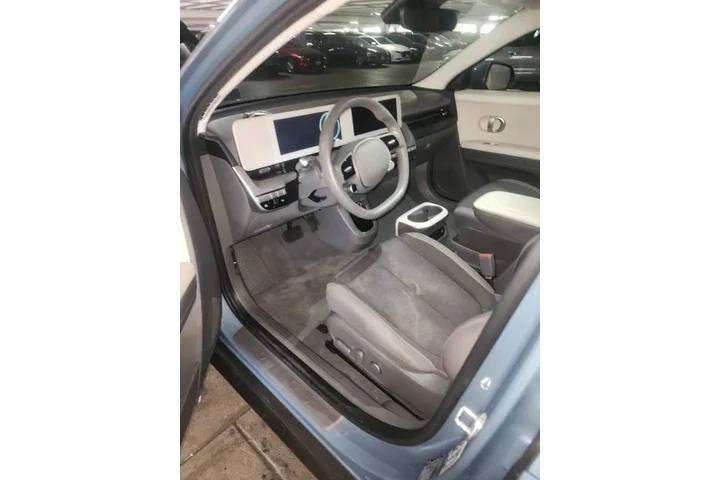 $23995 : Hyundai IONIQ 5 2024 SEL 4dr image 6