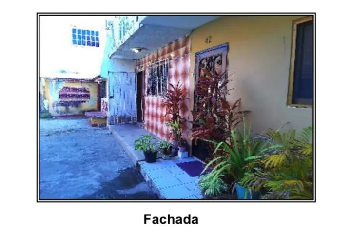 $1100000 : CASA A PRECIO DE TERRENO image 4