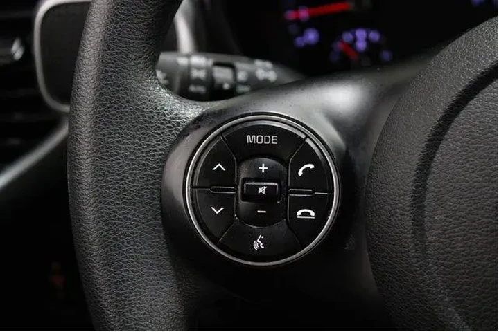 $15910 : Kia Soul 2020 S 4dr Crossove image 8