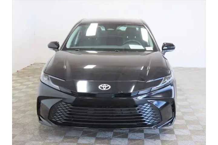 $26269 : Toyota Camry 2025 LE 4dr Sed image 2